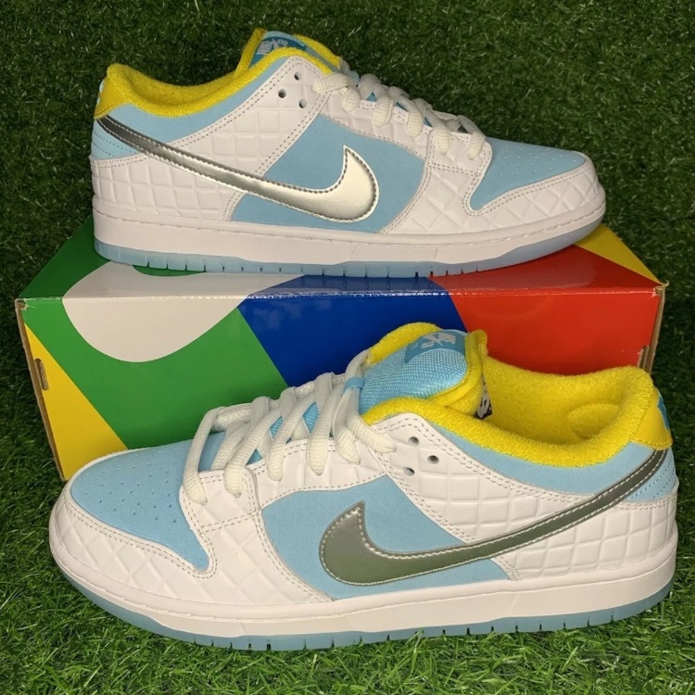 New FTC Lagoon Pulse SB Dunks